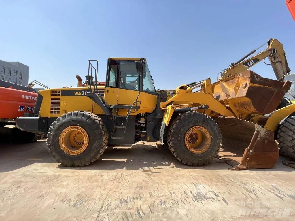 Komatsu WA 380 Wielladers