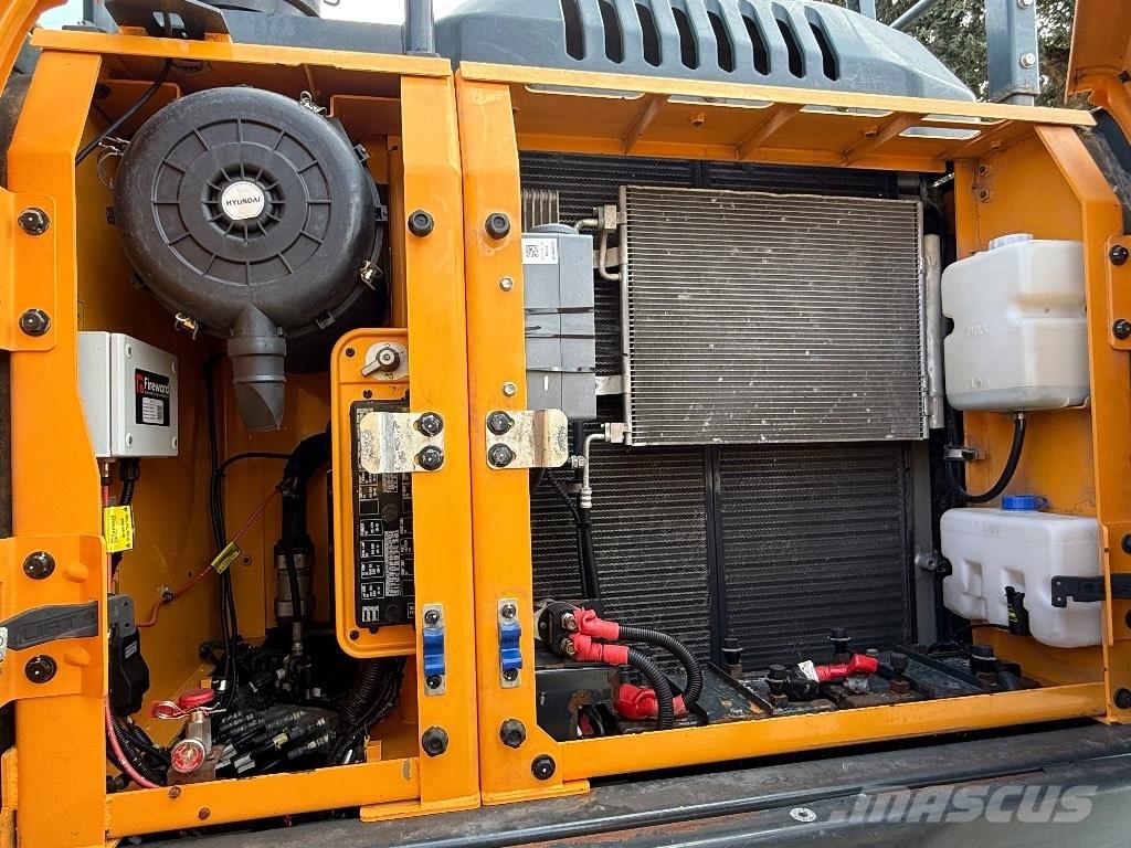 Hyundai HX220AL Rupsgraafmachines