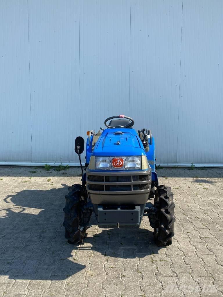 Iseki Sial 153 Tractoren