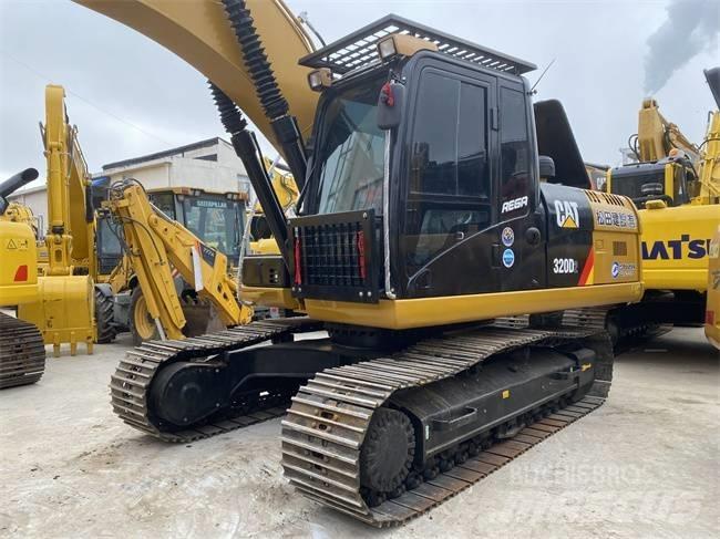 CAT 320 D Rupsgraafmachines