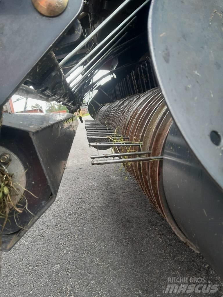 Kuhn VBP 2265 Ronde-balenpersen