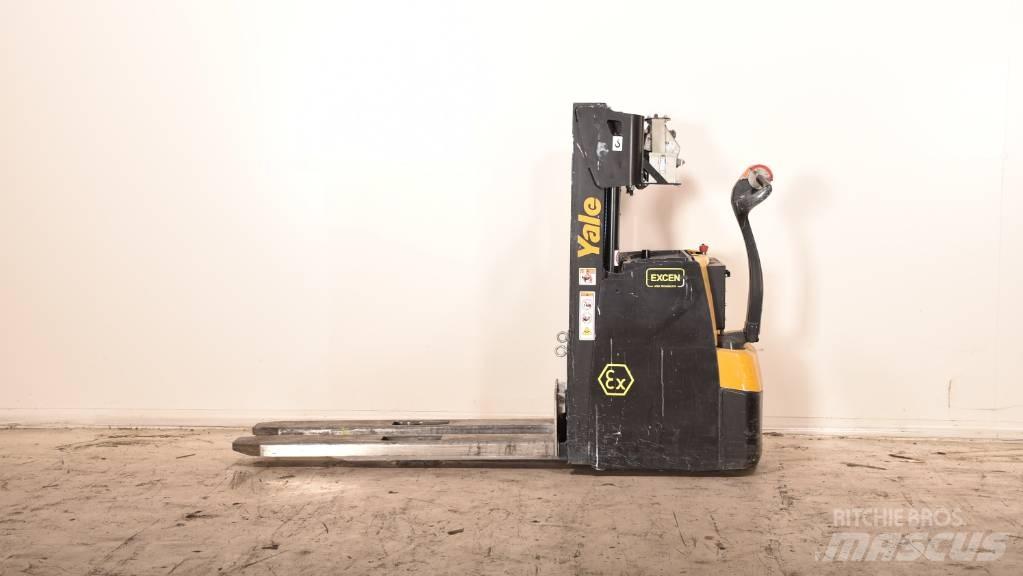 Yale MS20 Stapelaar meeloop