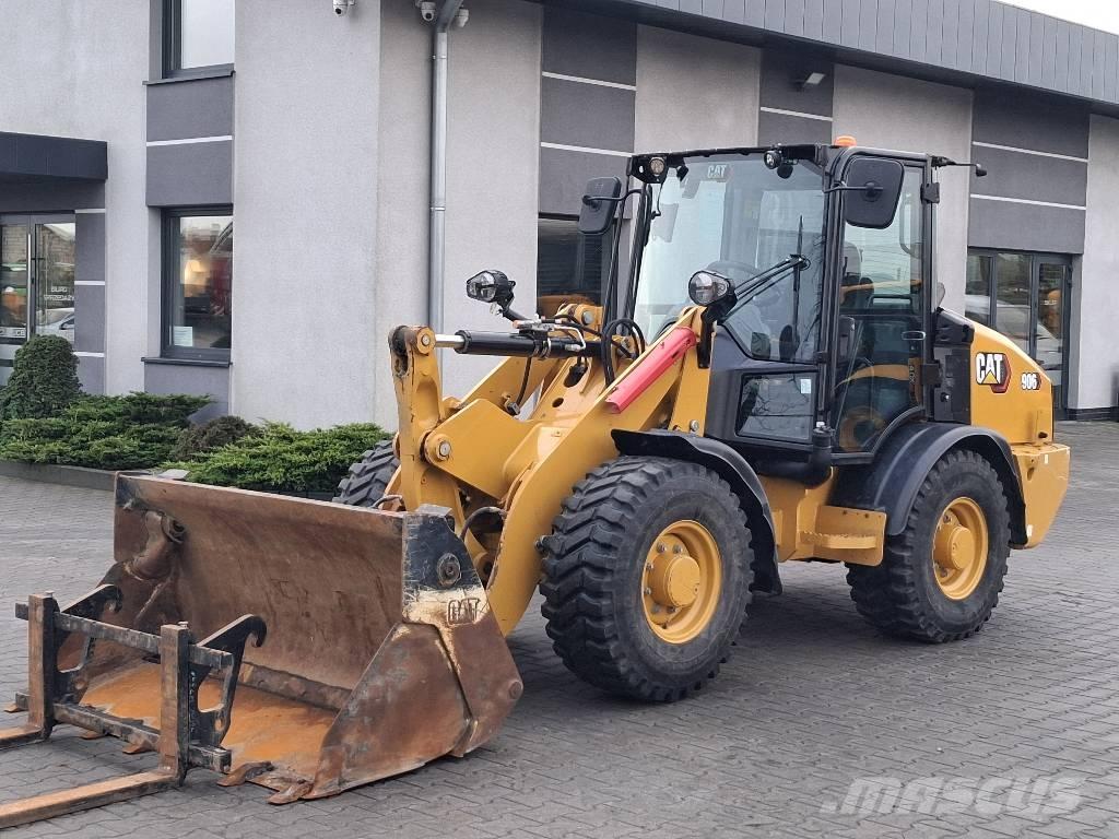 CAT 906 Wielladers