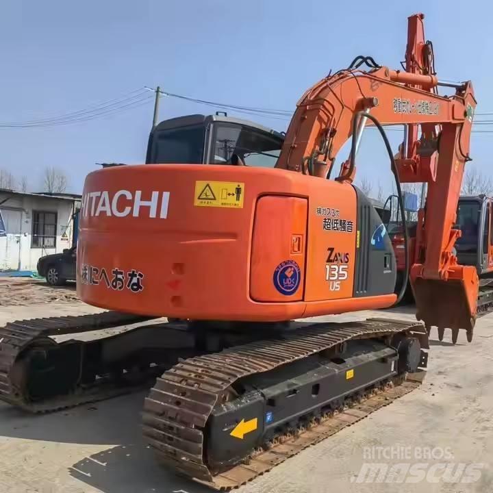 Hitachi ZX135 Rupsgraafmachines