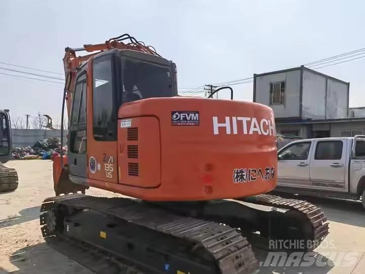 Hitachi ZX135 Rupsgraafmachines