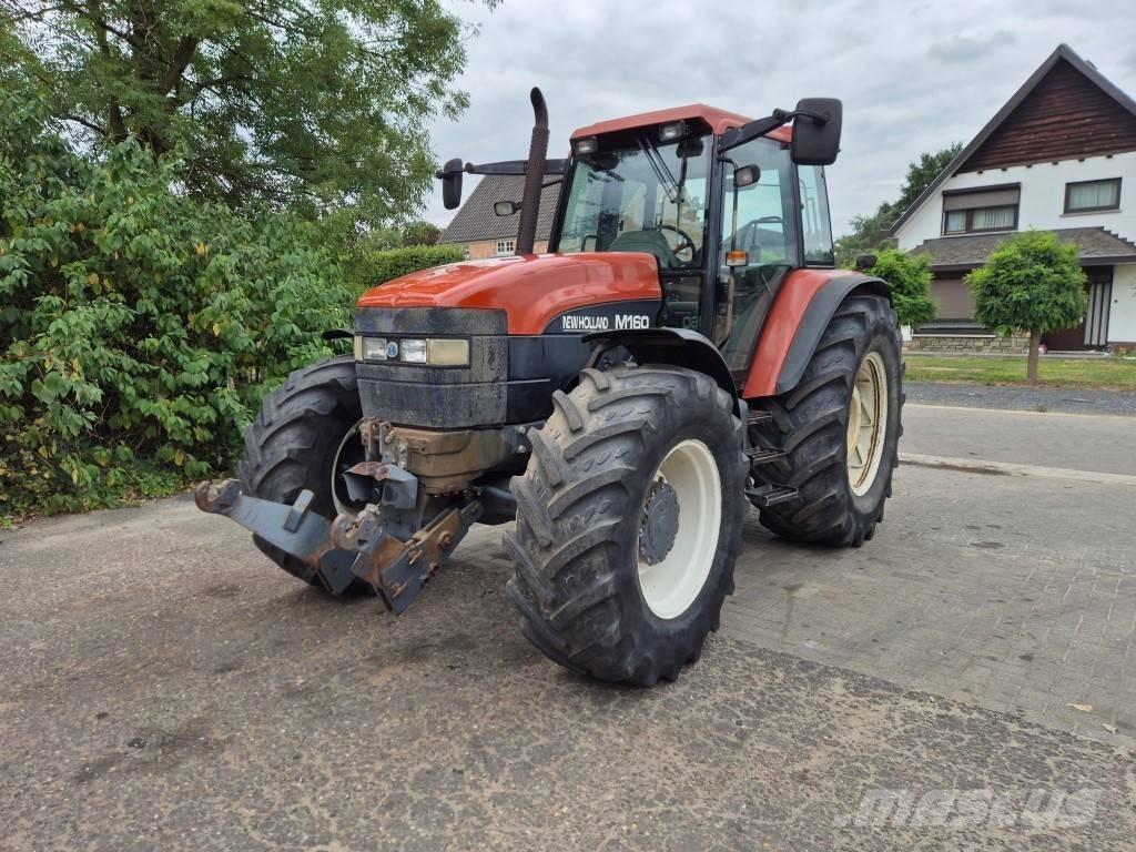 New Holland M 160 Tractoren