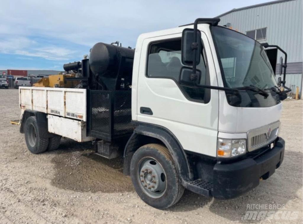 International CF600 Betonpomptrucks