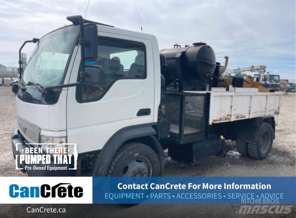 International CF600 Betonpomptrucks