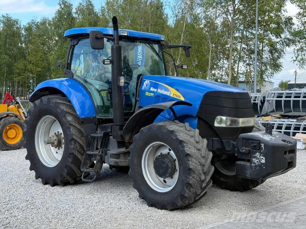 New Holland T 7060 Tractoren