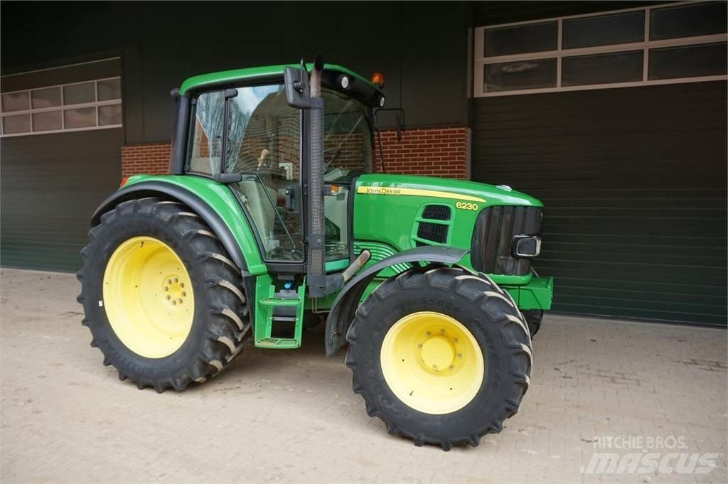 John Deere 6230 Tractoren