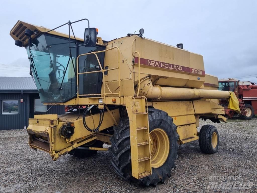 New Holland TX 36 Maaidorsmachines