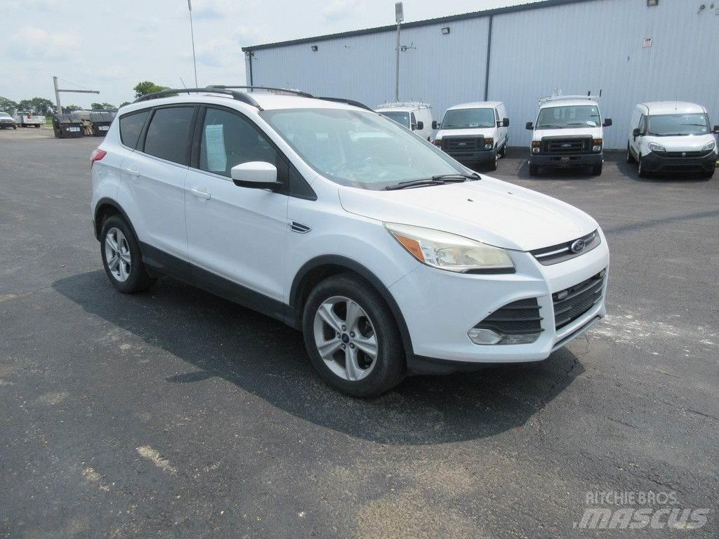 Ford Escape Auto's