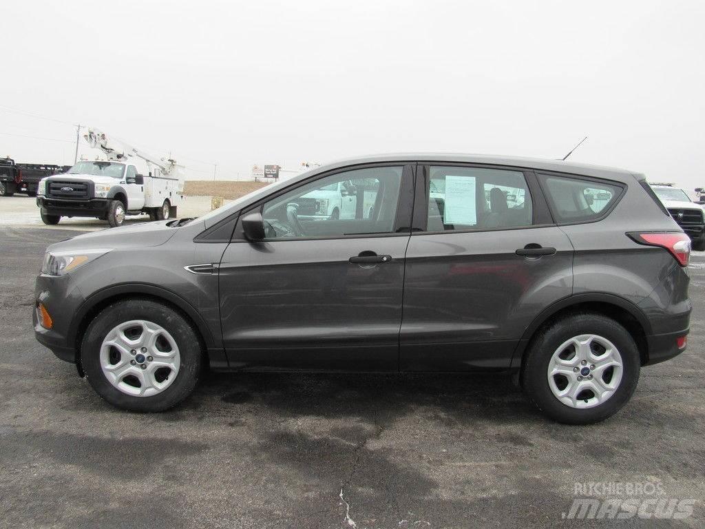 Ford Escape Auto's