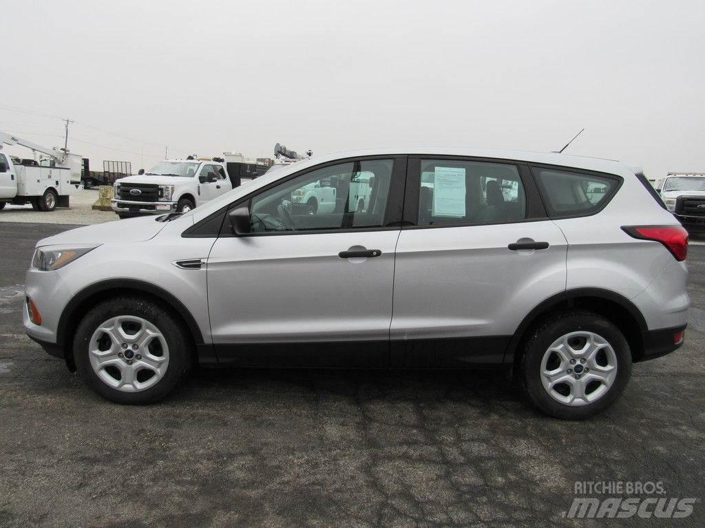 Ford Escape Auto's