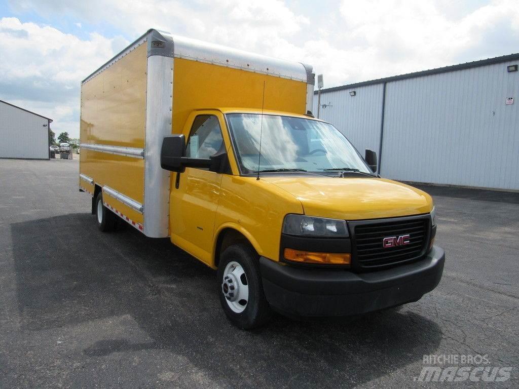GMC Savana 3500 Bakwagens met gesloten opbouw