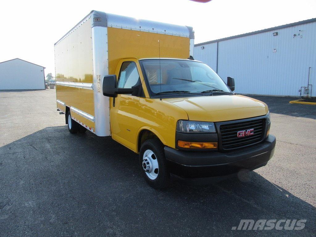 GMC Savana 3500 Bakwagens met gesloten opbouw