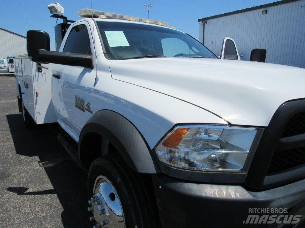 RAM 5500 Sleepwagens