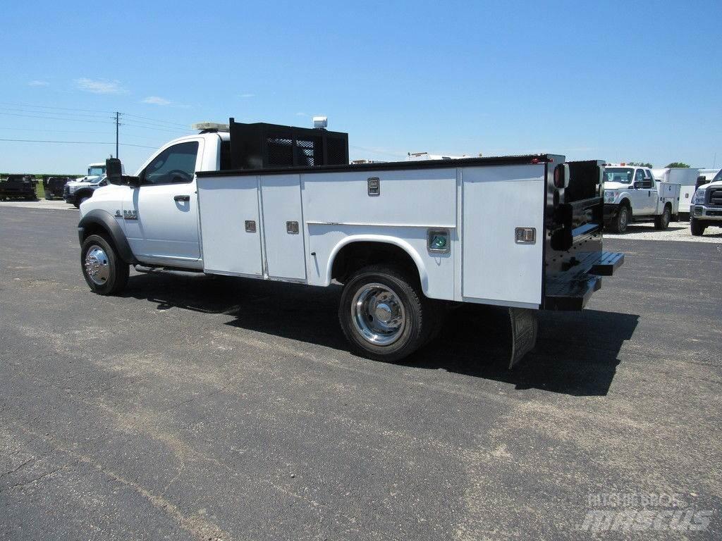 RAM 5500 Sleepwagens