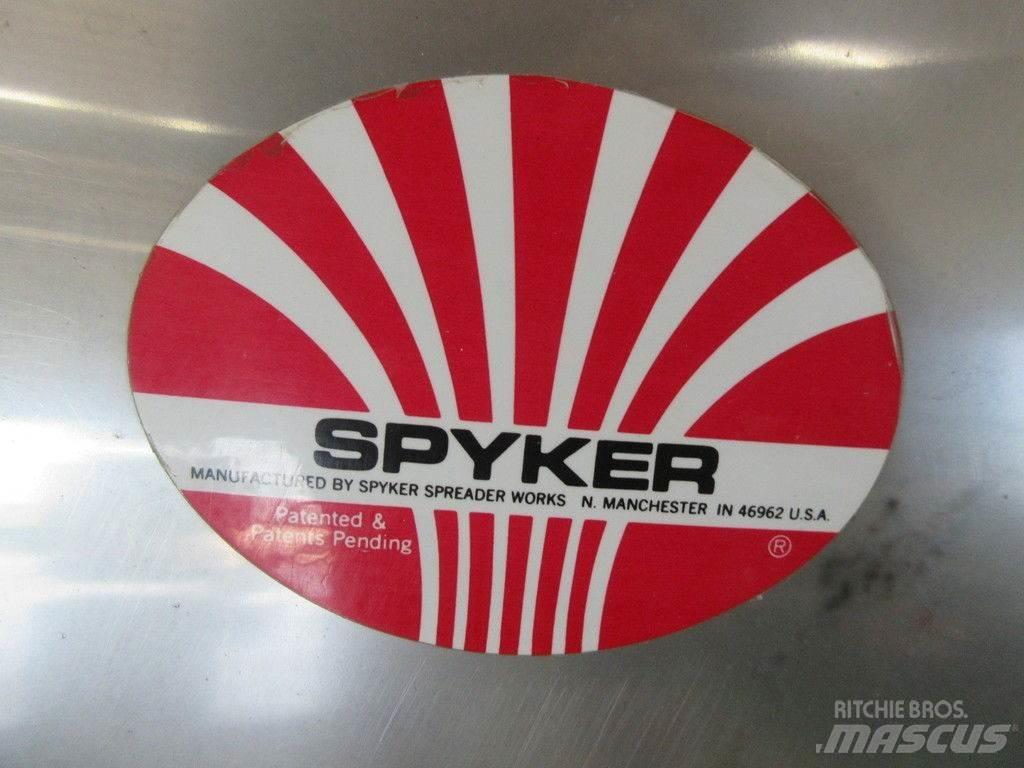  Spyker 133432 Zand- en zoutstrooimachines