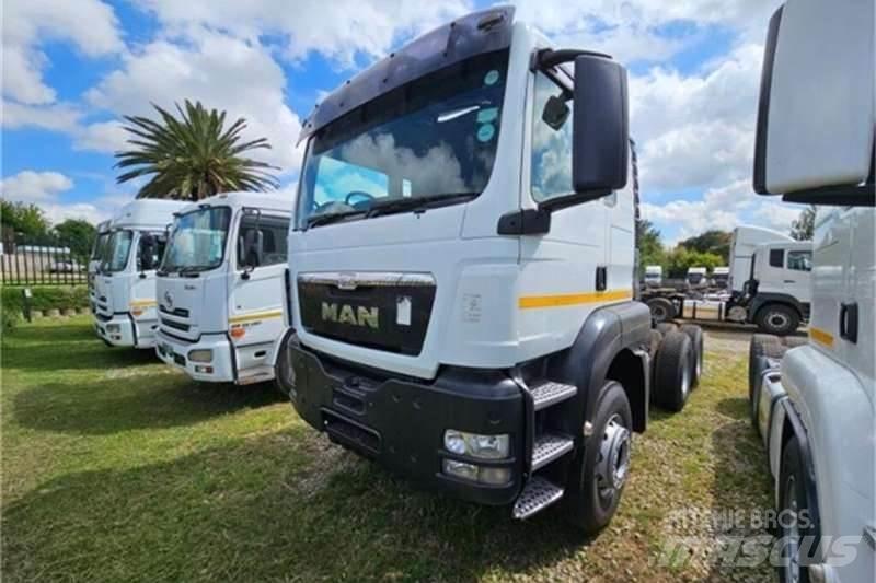 MAN 33 SERIES Anders
