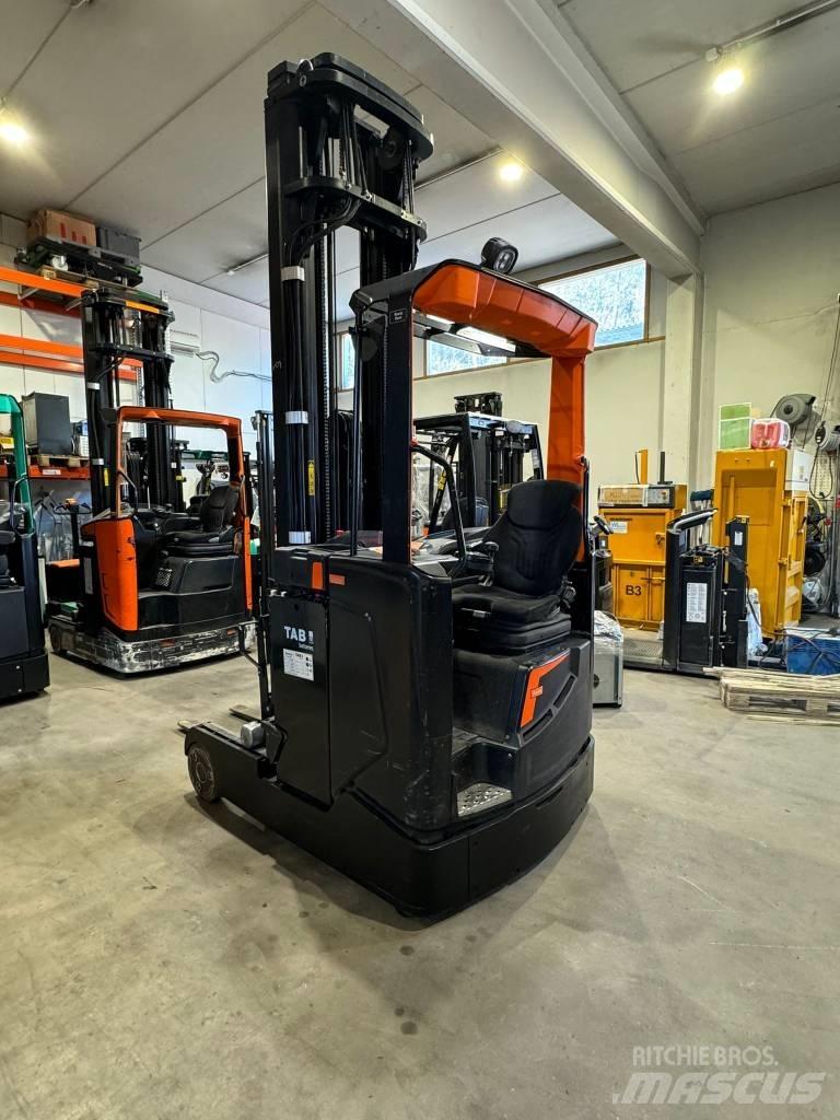 Rocla HXF16 Reachtruck voor hoog niveau