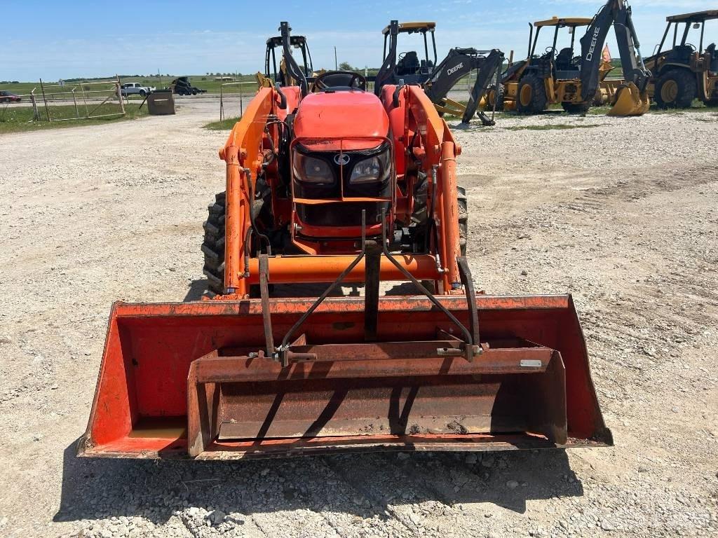 Kubota MX 5100 Tractoren
