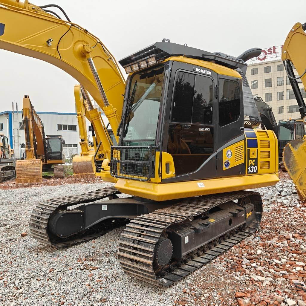 Komatsu 130-7 Rupsgraafmachines