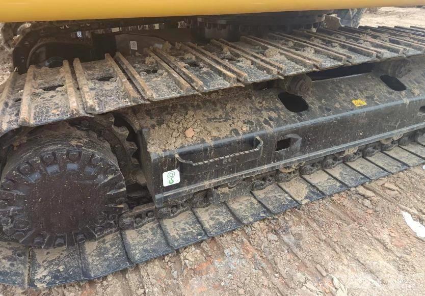 CAT 320 D2L Rupsgraafmachines