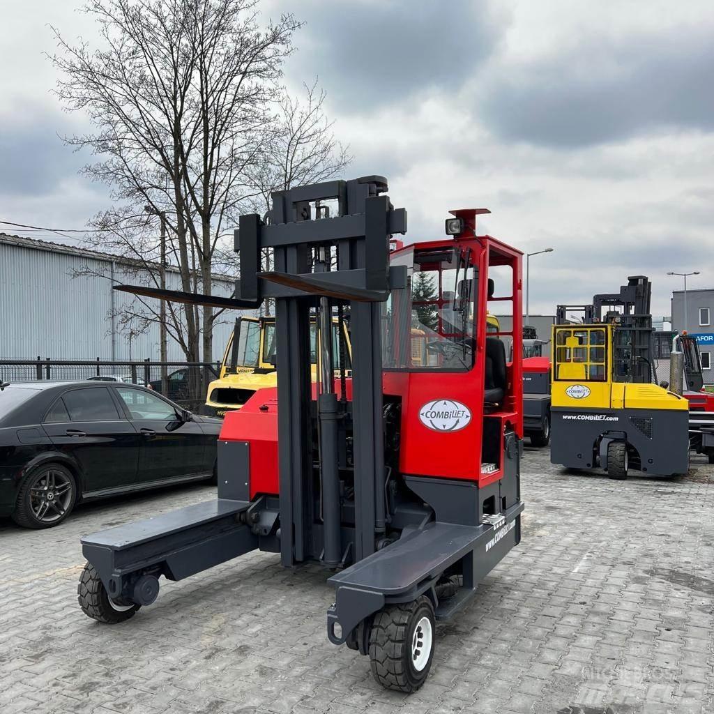Combilift C4000 Four-way truck