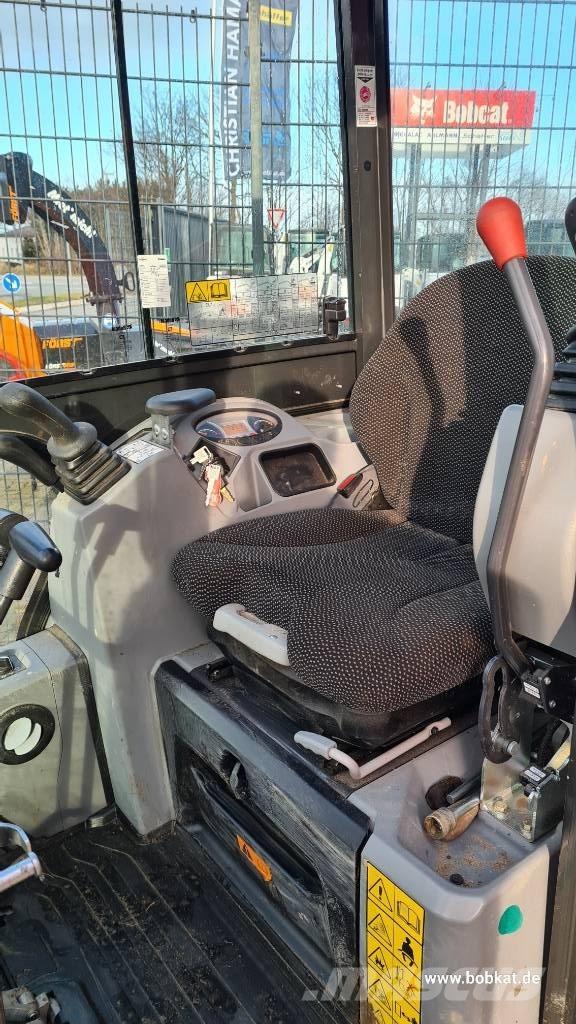 Bobcat E 17 Minigraafmachines < 7t