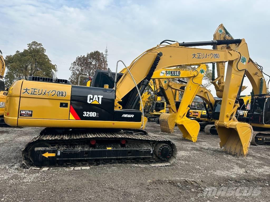 CAT 320 D2 Rupsgraafmachines