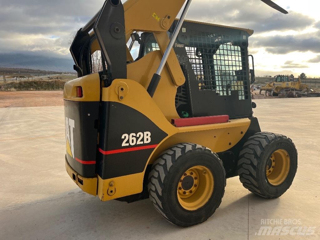 CAT 262 B Schrankladers