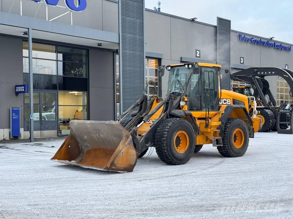 JCB 427 STAGE V Wielladers