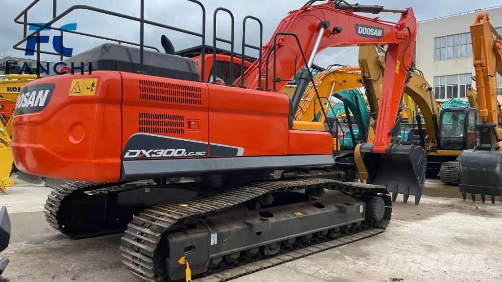 Doosan DX 300 LC LR Rupsgraafmachines