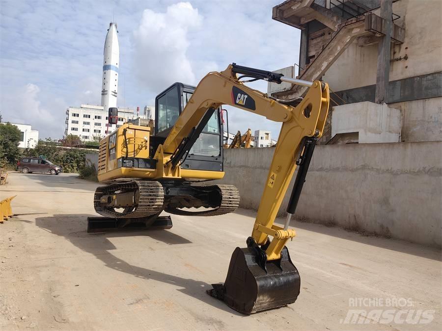 CAT 305.5E2 Rupsgraafmachines