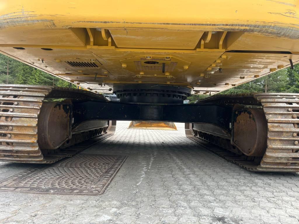 CAT 326 07A Next Gen Rupsgraafmachines