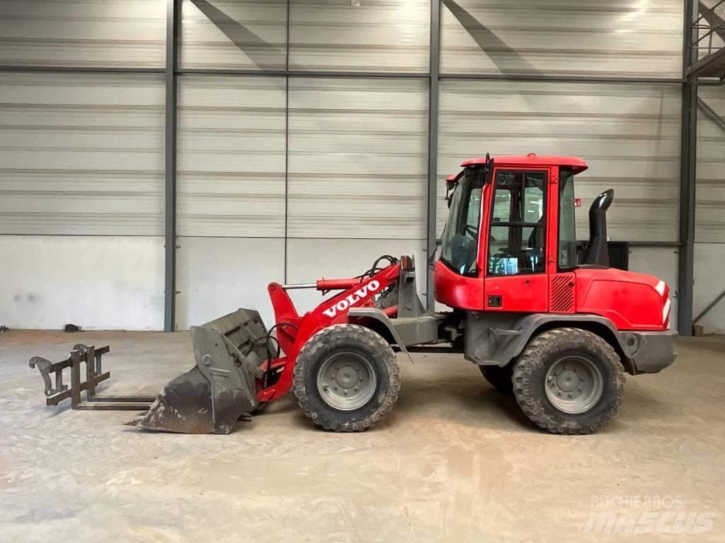 Volvo L 30 G Wielladers