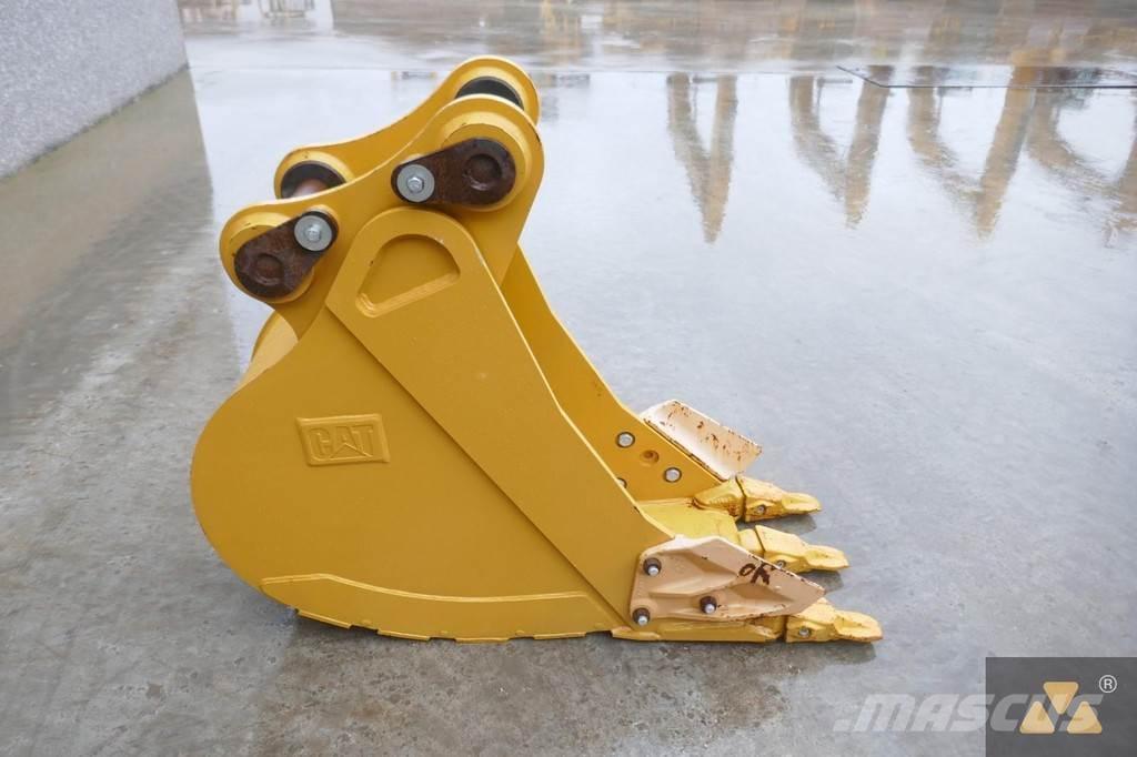 CAT 320 Bucket Bakken