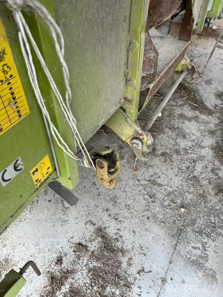 CLAAS RU 600 Zelfrijdende veldhakselaars