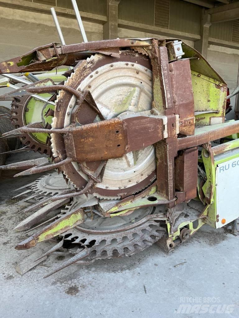 CLAAS RU 600 Zelfrijdende veldhakselaars