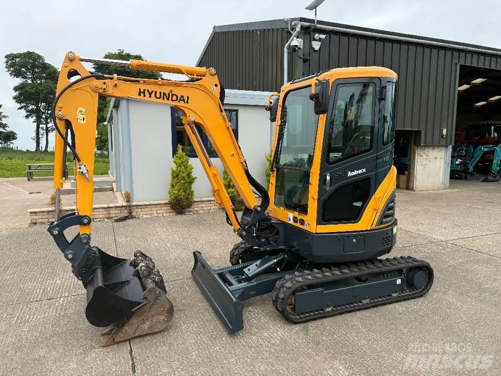 Hyundai R25Z-9 AK Minigraafmachines < 7t