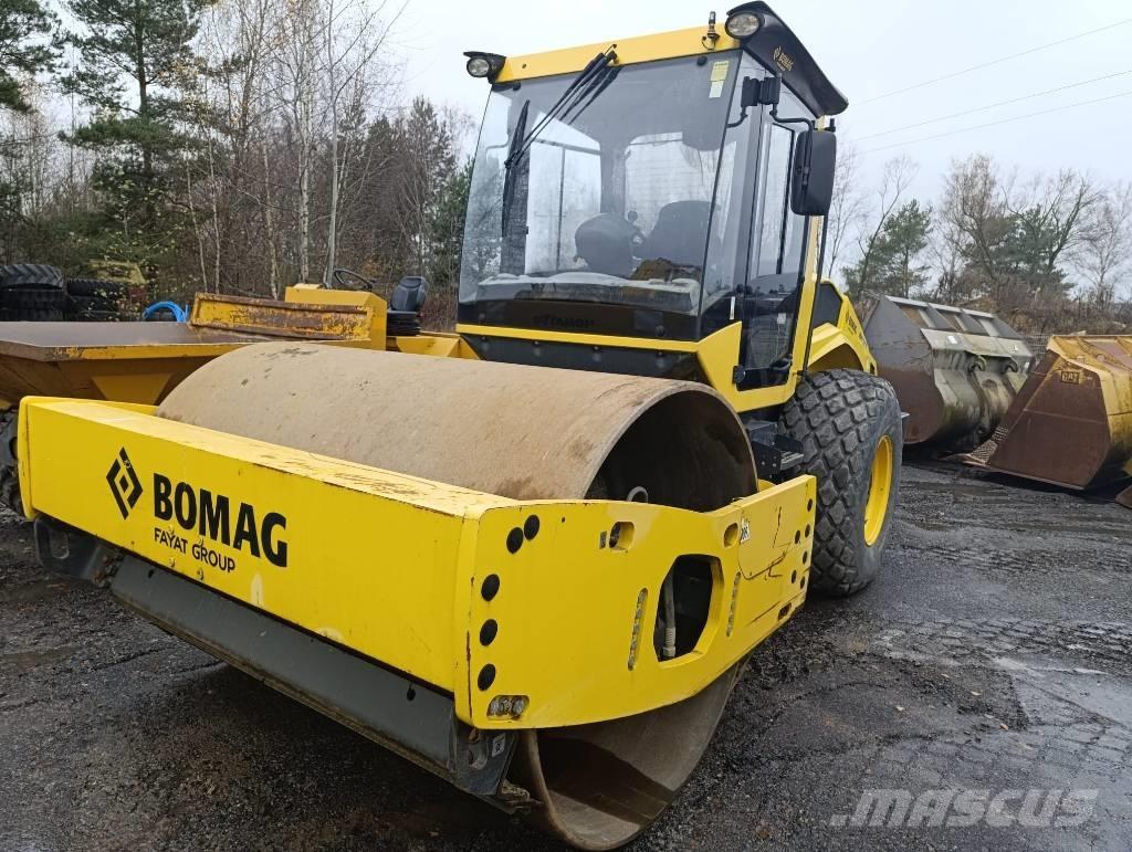 Bomag BW 213 Trilrolwalsen