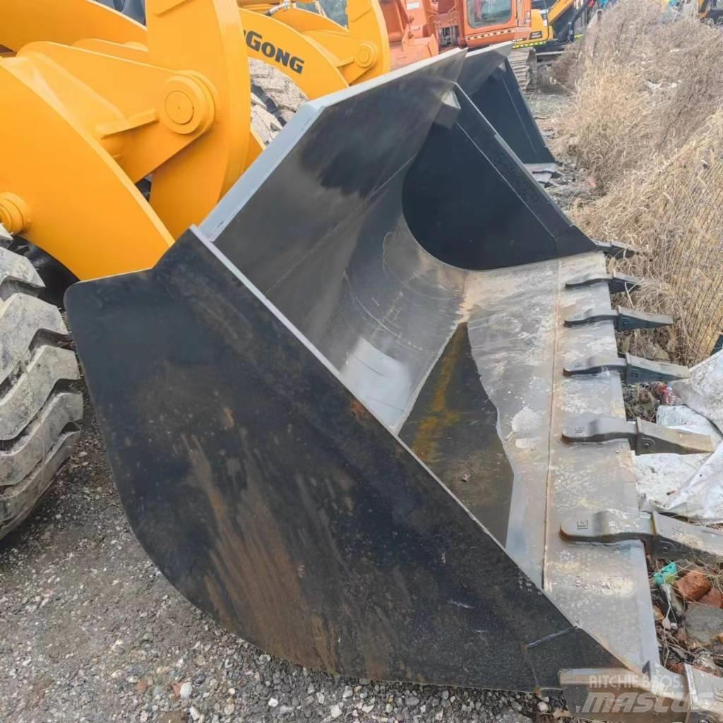 LiuGong CLG 856H Wielladers