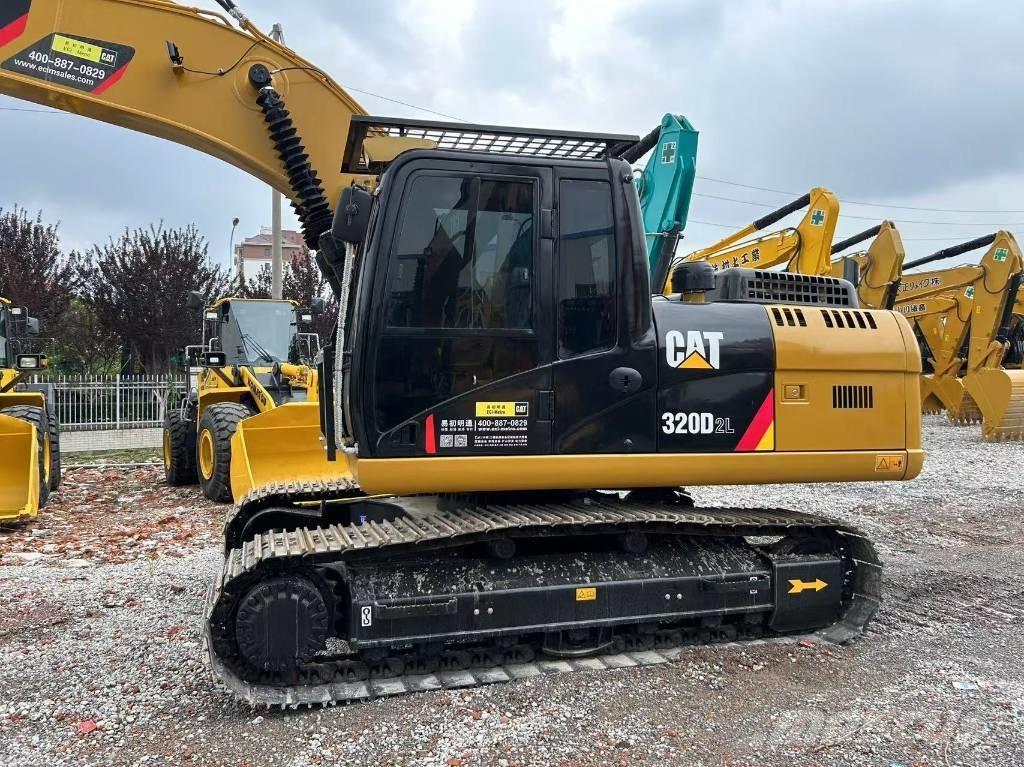 CAT 320 D Rupsgraafmachines