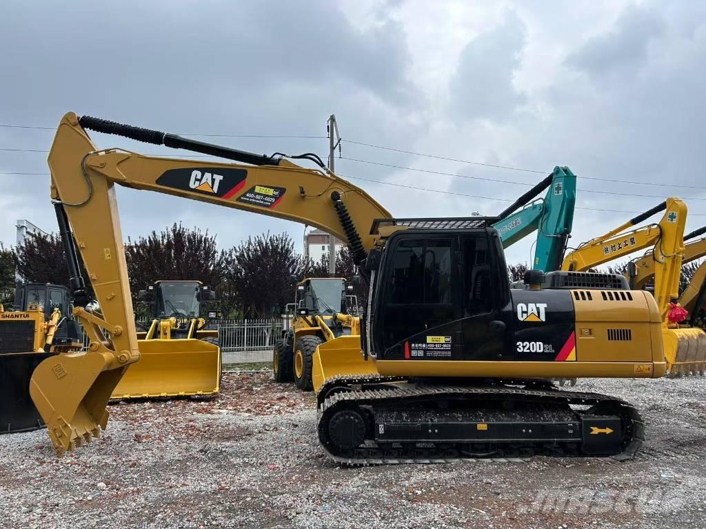 CAT 320 D Rupsgraafmachines
