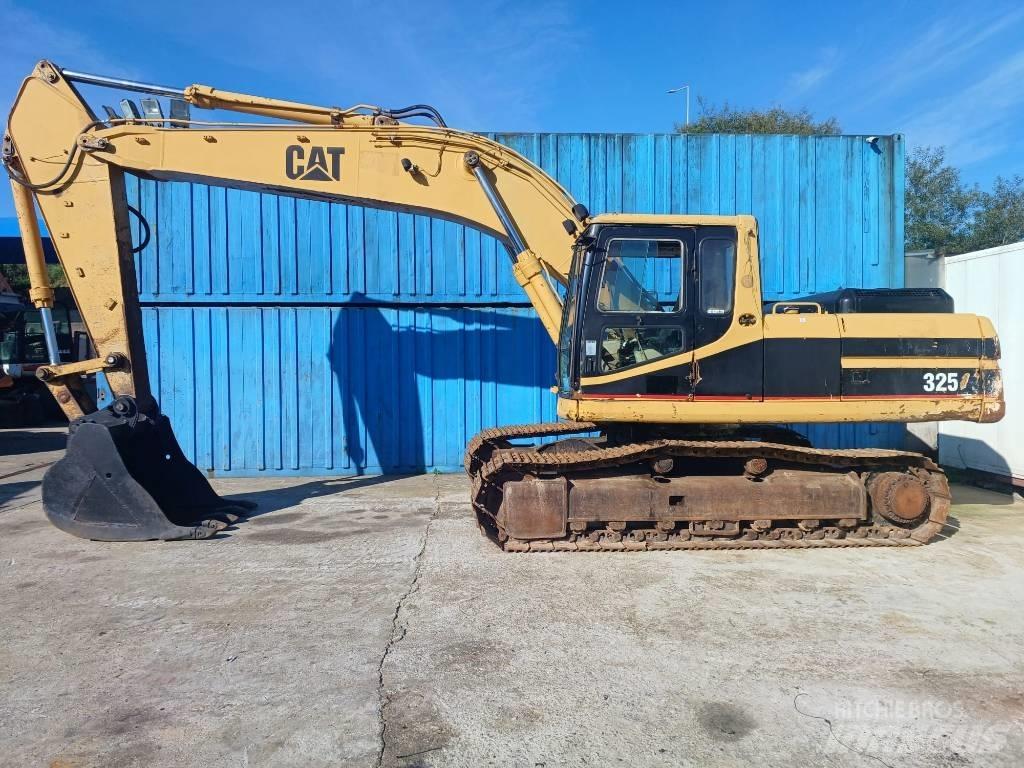 CAT 325 Rupsgraafmachines