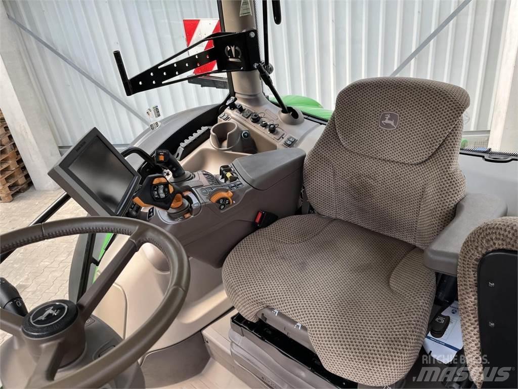 John Deere 6R 215 Tractoren