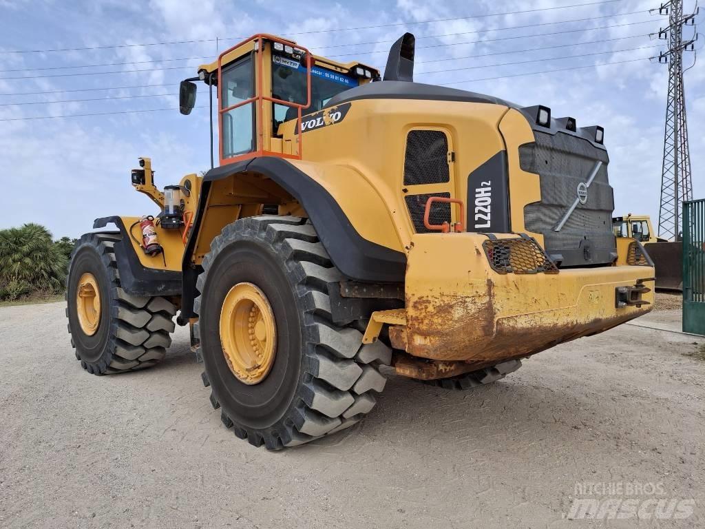 Volvo L 220 H Wielladers