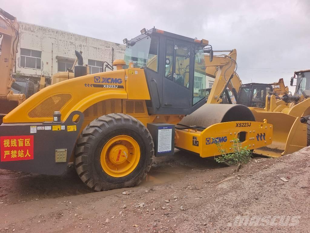 XCMG XS223J Trilrolwalsen
