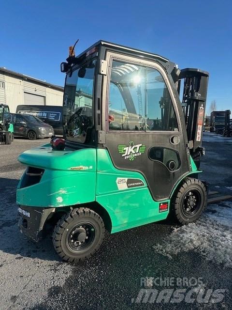 Mitsubishi FD25N3 Diesel heftrucks